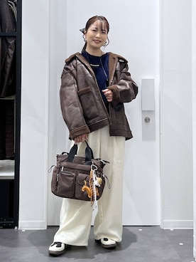 「アイテム（ヘアアクセサリー）」を使った、emaさん（レディース・155cm・30代）の秋コーディネート