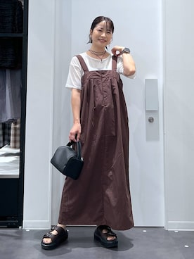 「アイテム（シュシュ）」を使った、emaさん（レディース・155cm）の夏コーディネート
