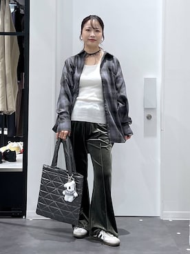 「LAKOLE（ラコレ）のパテッドトートバッグ / 1045678（トートバッグ、その他）」を使った、emaさん（レディース）の秋コーディネート