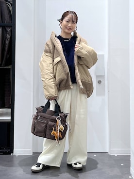 「アイテム（ブルゾン）」を使った、emaさん（レディース・155cm・30代）の秋コーディネート