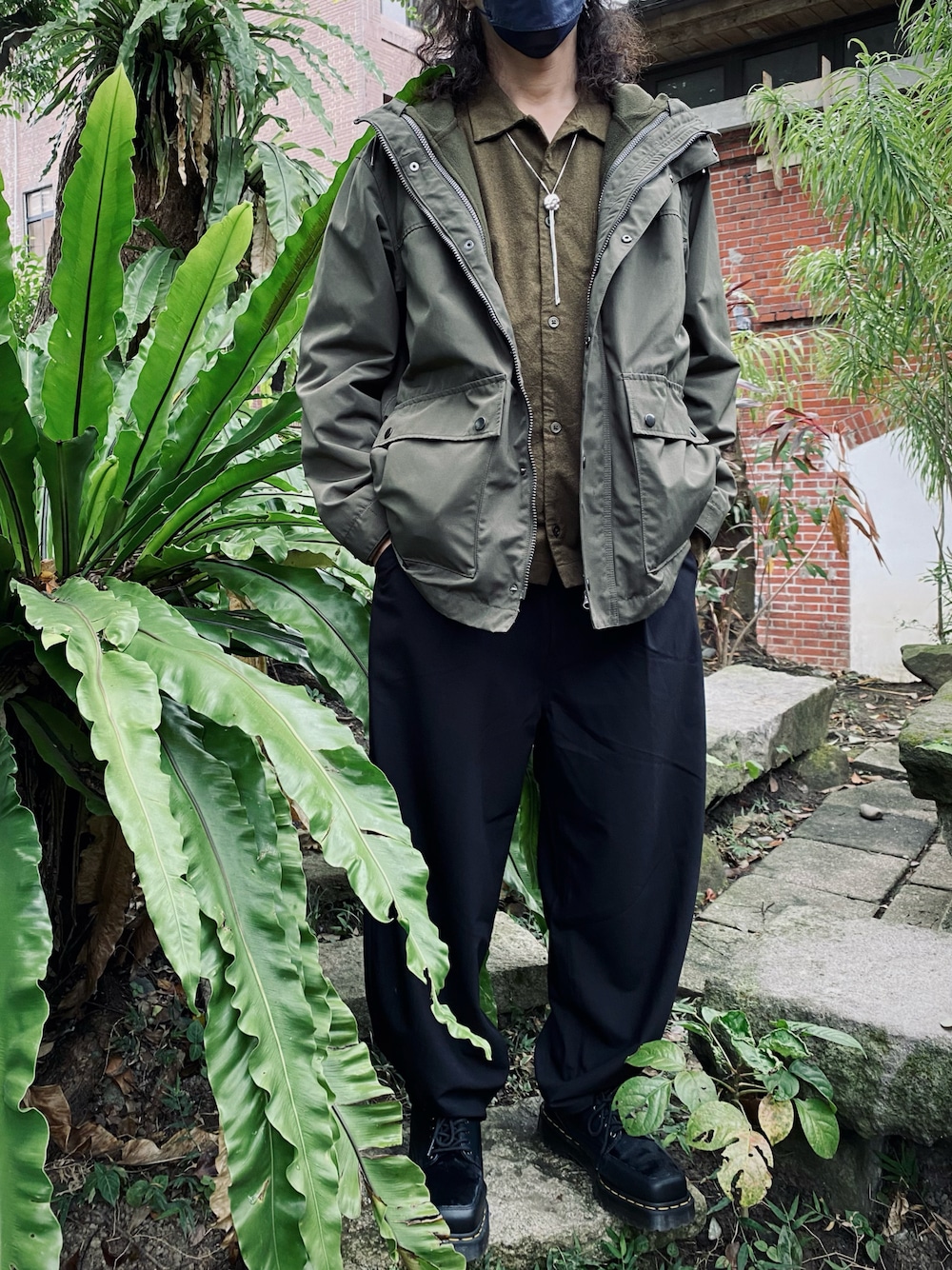 「今日のコーデ、秋のコーデ、冬コーデ、重ね着、休日スタイル、MUJI、GLOBAL WORK、JEANASiS、niko and ...、Dr.Martens」｜「Dr. Martensの5孔馬汀靴5I BEX SQUARED PNY LUCIDO&HAIR（シューズ、ブラック系）」を使った、yui0322yuiさん（メンズ・171cm）の冬コーディネートの1枚目の写真