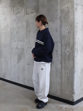 「グレーパンツ」｜Moeさん（レディース・161cm）の秋コーディネート