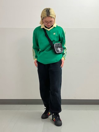 アディダス adidas スリーストライプス サテン トップス adidas（アディダス）の「スリーストライプス サテン 長袖T