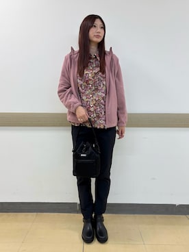 「アイテム（レインシューズ）」を使った、TSUBASAさん（レディース・164cm）の秋コーディネート