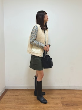 「AIGLE（エーグル）のアイテム（ジャケット/アウター）」を使った、TSUBASAさん（レディース・164cm）の秋コーディネート