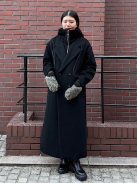 「アイテム（手袋）」を使った、ERIKAさん（レディース・164cm）の冬コーディネート