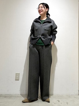 「アイテム（ブルゾン、グレー系）」を使った、土倉さん（レディース・154cm）の秋コーディネート