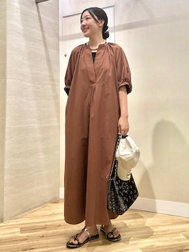 「SHIPS（シップス）のアイテム」を使った、土倉さん（レディース・154cm）の夏コーディネート