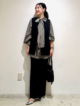 「SHIPS（シップス）のアイテム」を使った、土倉さん（レディース・154cm）の秋コーディネート