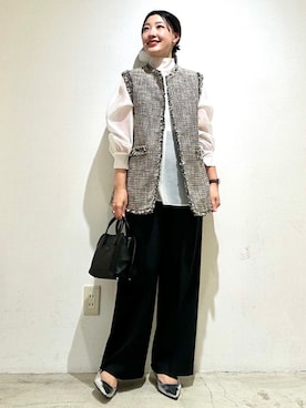 「SHIPS（シップス）のアイテム（シャツ/ブラウス）」を使った、土倉さん（レディース・154cm）の秋コーディネート