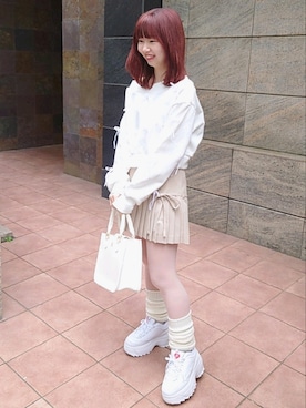 「nice claup」｜「アイテム（スウェット）」を使った、ばらさん（レディース・152cm）の春コーディネート