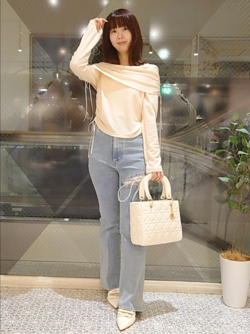 セール】オフショルドロストトップス【ブラ紐隠し】（Tシャツ