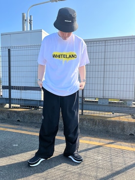 「WHITELAND（ホワイトランド）のアイテム（帽子）」を使った、AMANOさん（メンズ・175cm）の春コーディネート