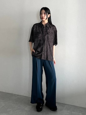 「アイテム（スラックス）」を使った、しおりさん（レディース・173cm）の夏コーディネート