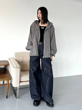 「アイテム（ブルゾン）」を使った、しおりさん（レディース・173cm）の夏コーディネート