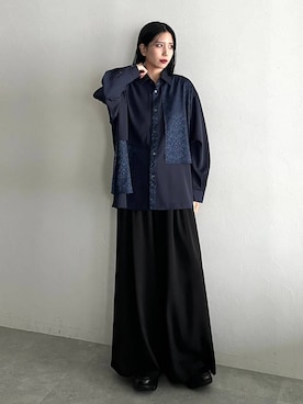 「アイテム（ローファー）」を使った、しおりさん（レディース・173cm）の夏コーディネート