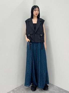 「HARE（ハレ）のアイテム（ベスト）」を使った、しおりさん（レディース・173cm）の春コーディネート