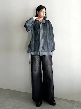 「アイテム（ローファー）」を使った、しおりさん（レディース・173cm）の夏コーディネート