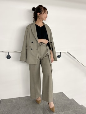 「INED CLARO（イネドクラロ）のアイテム（テーラードジャケット）」を使った、emiさん（レディース・156cm）の秋コーディネート