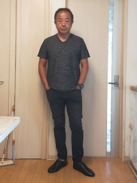 「AZUL by moussy（アズールバイマウジー）のアイテム（Tシャツ/カットソー）」を使った、takewearさん（メンズ・174cm）の秋コーディネート
