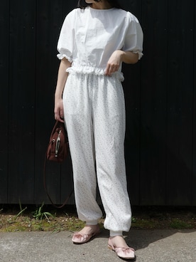 「EN NEUME（エンノイム）のアイテム（トップス）」を使った、Maiさん（レディース・159cm）の春コーディネート