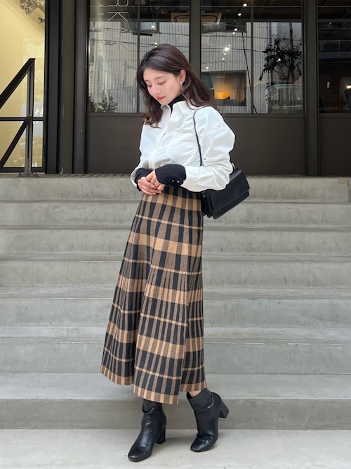 soor ベージュチェック カーディガン スカート 靴下セット soor ベージュチェック カーディガン スカート 靴下セット soor