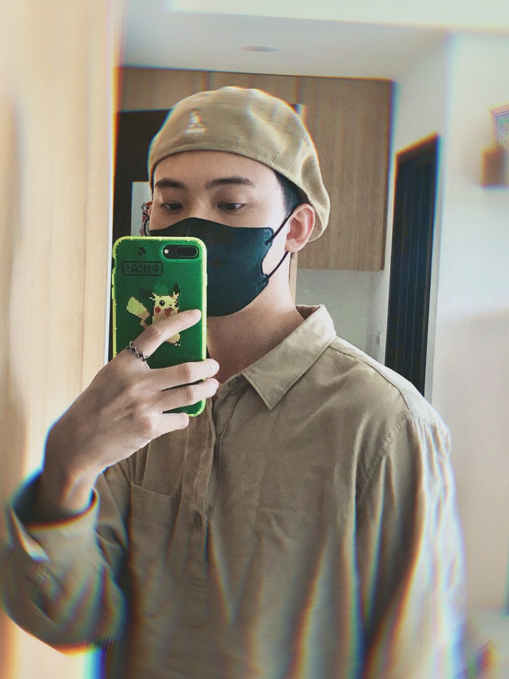 「ootd」｜「KANGOLの【KANGOL】Tropic 507 Ventair / 【カンゴール】トロピック　507　ベントエア　オーバーライド（ハンチング/ベレー帽、ベージュ系）」を使った、夫捏さん（メンズ・176cm）の春コーディネートの1枚目の写真