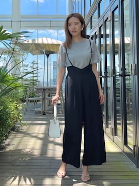 「大人可愛い、シンプル」｜「アイテム（オールインワン・サロペット）」を使った、Couture Broochさん（レディース・162cm）の夏コーディネート