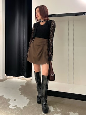 「MURUA（ムルーア）のアイテム」を使った、石黒芹奈さん（レディース・148cm）の秋コーディネート