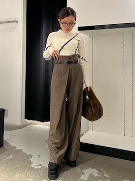 「MURUA（ムルーア）のアイテム（パンツ）」を使った、SERINAさん（レディース・148cm）の秋コーディネート