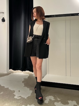 「アイテム（バッグ、ゴールド系）」を使った、石黒芹奈さん（レディース・148cm）の夏コーディネート