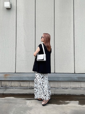 「MURUA（ムルーア）のバックスリットハイウエストマーメイドスカート（スカート）」を使った、SERINAさん（レディース・148cm）の夏コーディネート