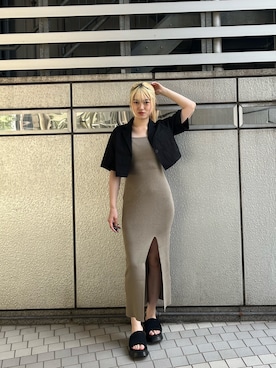 「スリットワンピ」｜片岡玲菜さん（レディース・165cm）の春コーディネート