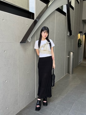 「EMODA（エモダ）のアイテム（バッグ）」を使った、片岡玲菜さん（レディース・165cm）の春コーディネート