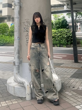 「アイテム（ニット/セーター）」を使った、片岡玲菜さん（レディース・165cm）の夏コーディネート