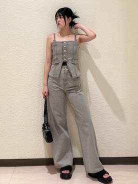 片岡玲菜さんの（EMODA | エモダ）を使ったコーディネート