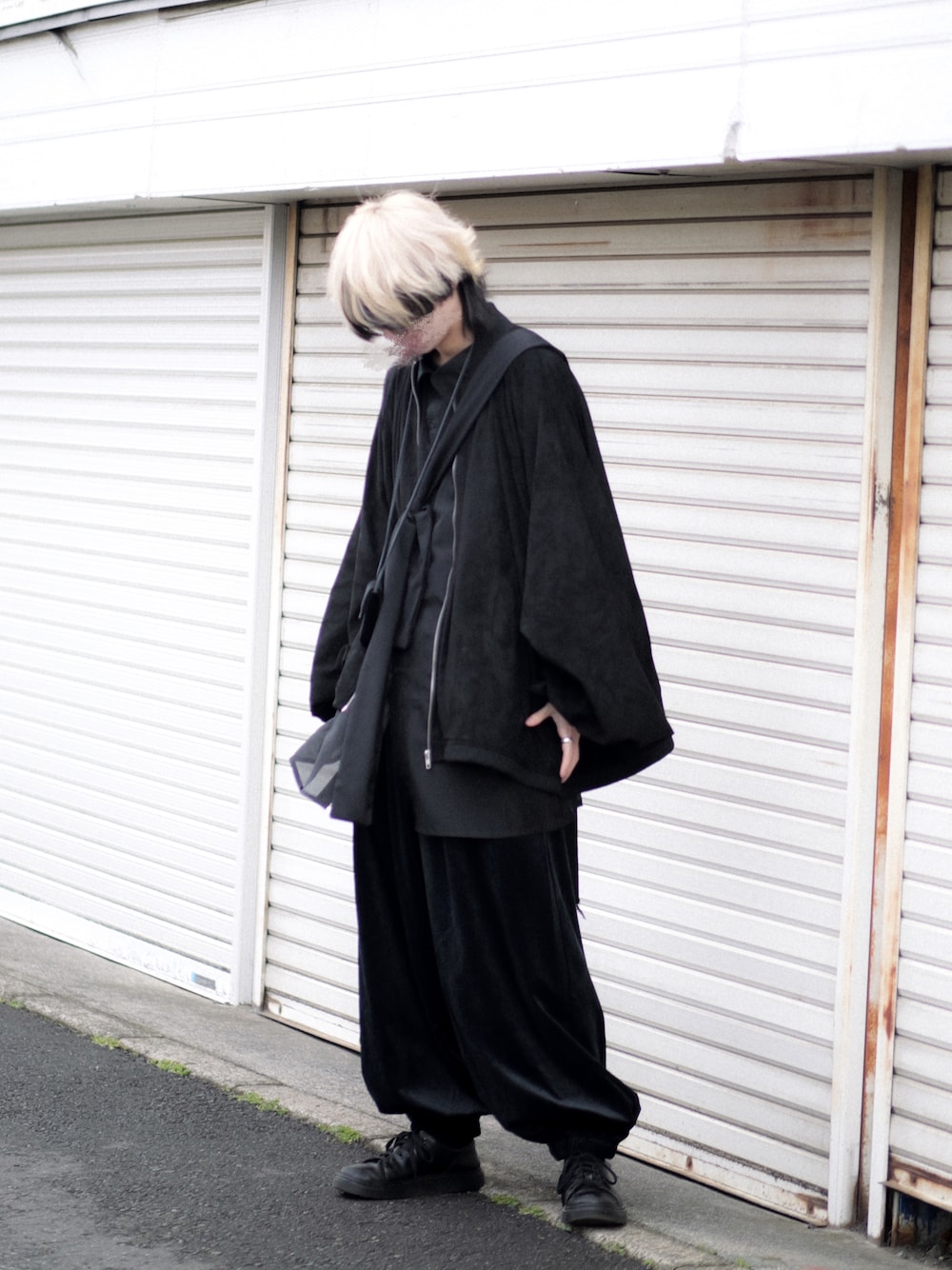 Utusiyo 秒夏 ma-1 ブラック Utusiyo（ウツシヨ）の「ma-1 秒夏（MA-1）」 - WEAR