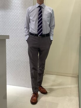 「アイテム（ビジネスシャツ）」を使った、BRICK HOUSE シャツ工房 甲斐双葉ラザウォーク店さん（メンズ・177cm）の冬コーディネート
