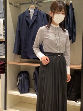 「アイテム（ビジネスシャツ、ブラウン系）」を使った、BRICK HOUSE シャツ工房 甲斐双葉ラザウォーク店さん（レディース・157cm）の夏コーディネート