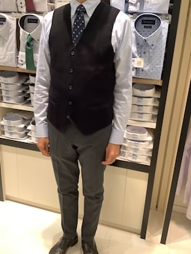「アイテム（ベスト）」を使った、BRICK HOUSE シャツ工房 甲斐双葉ラザウォーク店さん（メンズ・177cm）の冬コーディネート