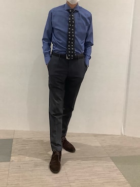 「アイテム（ビジネスシャツ）」を使った、BRICK HOUSE シャツ工房 甲斐双葉ラザウォーク店さん（メンズ・177cm）の秋コーディネート