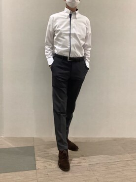 「アイテム（ビジネスシャツ）」を使った、BRICK HOUSE シャツ工房 甲斐双葉ラザウォーク店さん（メンズ・177cm）の秋コーディネート
