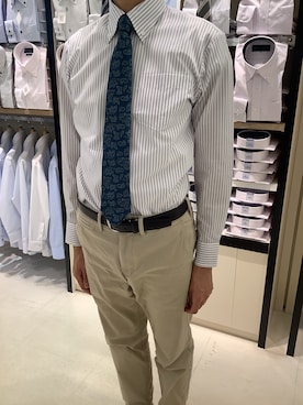 「アイテム（ビジネスシャツ）」を使った、BRICK HOUSE シャツ工房 甲斐双葉ラザウォーク店さん（メンズ・177cm）の春コーディネート