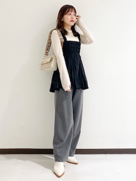 奈津実さんのコーディネート