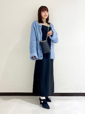 「モヘアカーディガン」｜「アイテム（ブーツ）」を使った、奈津実さん（レディース・155cm）の冬コーディネート