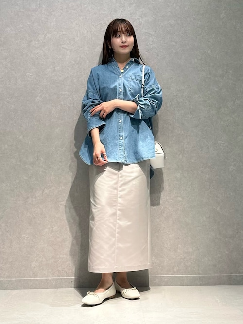 奈津実さんのコーディネート