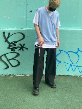 「Paragraph（パラグラフ）の『paragraph/パラグラフ』PARAGRAPH VOLUME EMBROIDERY/ロゴデザイン ベスト（Vest、ブルー系）」を使った、おちゃづけ。さん（メンズ・170cm）の夏コーディネート