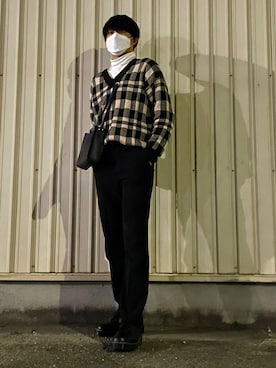 「チェック柄に恋してる」｜「アイテム（スラックス）」を使った、shuntaさん（メンズ・174cm）の秋コーディネート