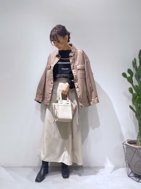 「COLONY 2139（コロニートゥーワンスリーナイン）のアイテム（デニムジャケット）」を使った、rinaさん（レディース・165cm）の秋コーディネート