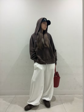 「SENSEOFPLACE」｜「アイテム（帽子）」を使った、yutsuki1008さん（レディース・154cm）の秋コーディネート